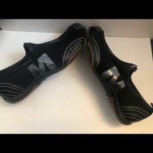 Merrell Barrado Black performance shoes size 8.5